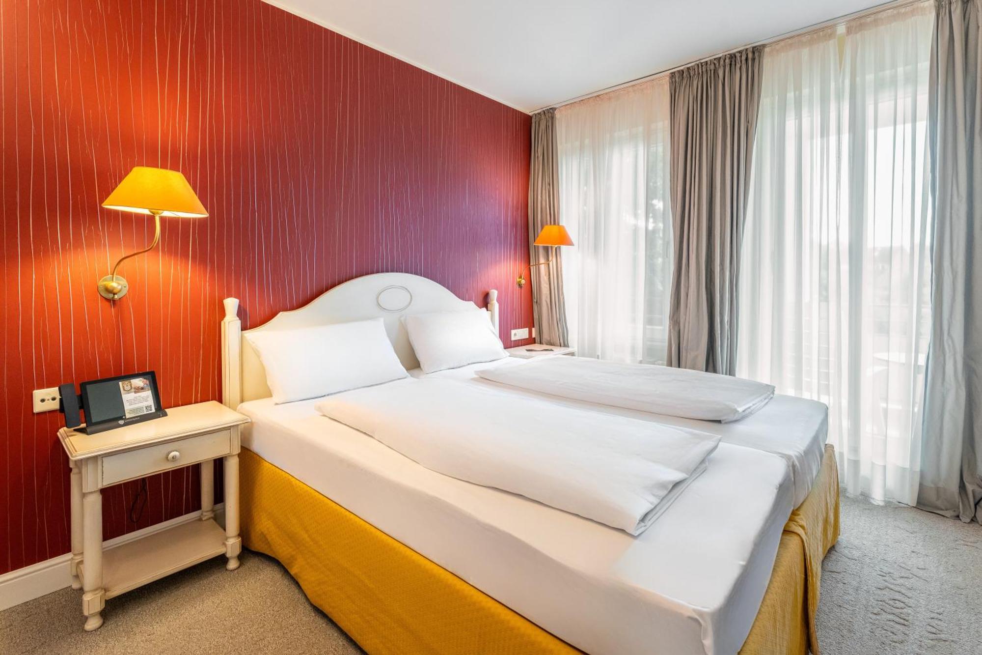 Romantik Hotel Boesehof Бад-Бедеркеза Экстерьер фото